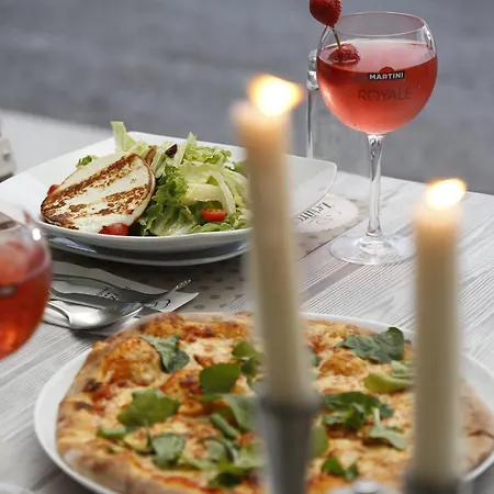 Zefyros Sea View بلاتامونيس