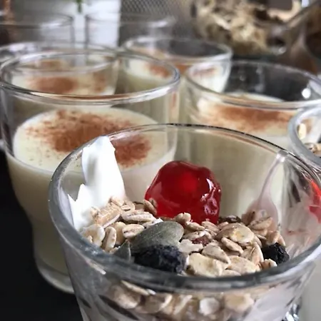 فندق Zefyros Sea View بلاتامونيس