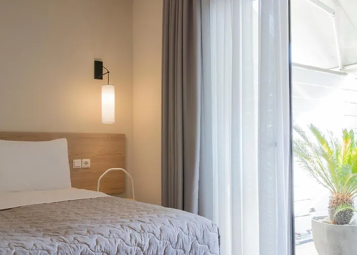 Hotel Zefyros Sea View 3*