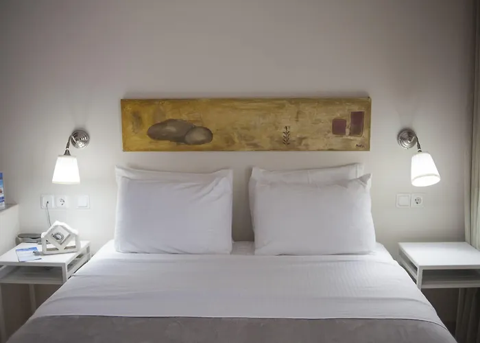 Zefyros Sea View Hotel 3*
