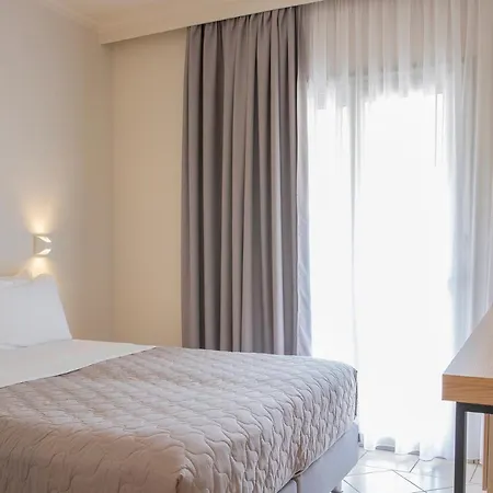 Zefyros Sea View Hotel 3*
