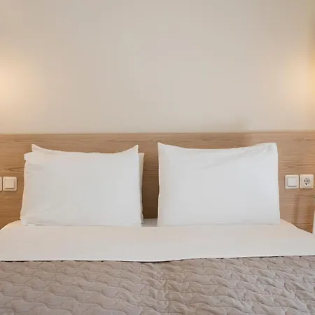 Zefyros Sea View Szálloda Platamónasz