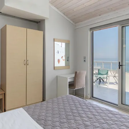 Hotel Zefyros Sea View