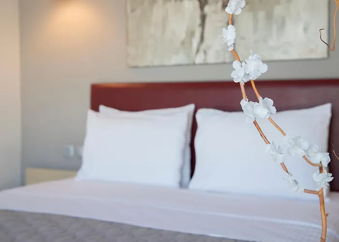 Zefyros Sea View Отель