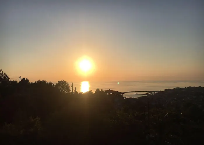 Zefyros Sea View Отель 3*